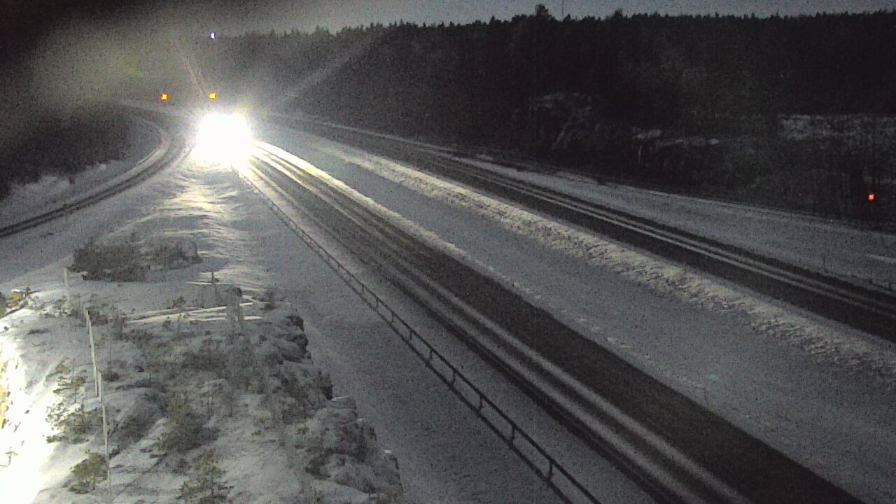 Kelikamerat Kuva Tie 1 Paimio, Pitkäporras, Paimio, Varsinais-Suomi