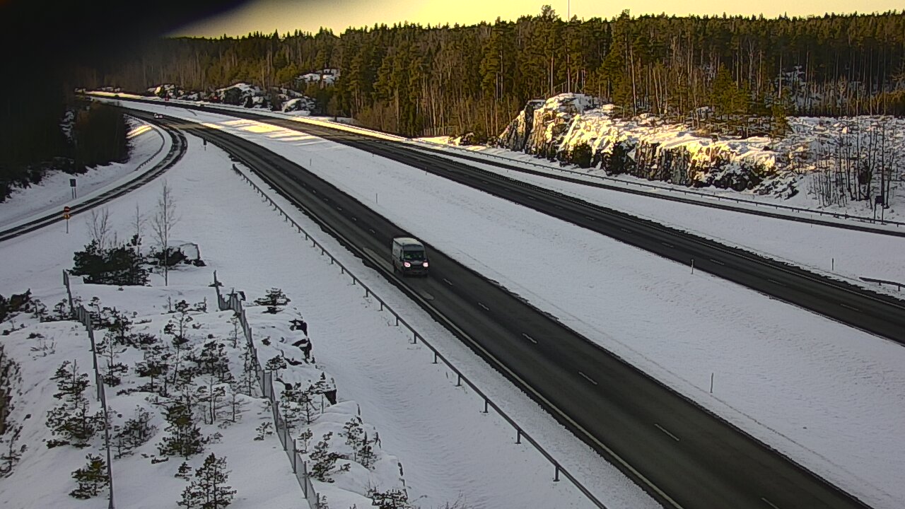 Kelikamerat Kuva Tie 1 Paimio, Pitkäporras, Paimio, Varsinais-Suomi