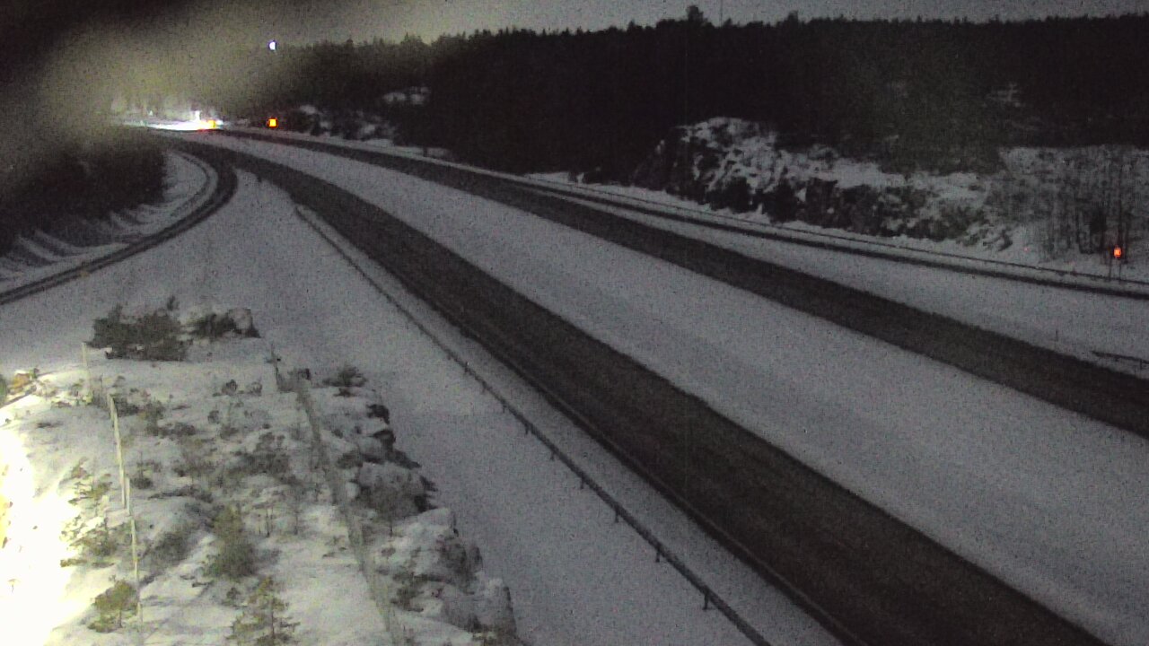 Kelikamerat Kuva Tie 1 Paimio, Pitkäporras, Paimio, Varsinais-Suomi