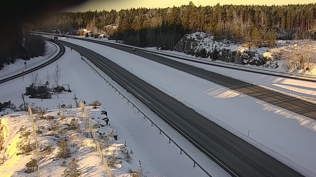 Kelikamerat Kuva Tie 1 Paimio, Pitkäporras, Paimio, Varsinais-Suomi