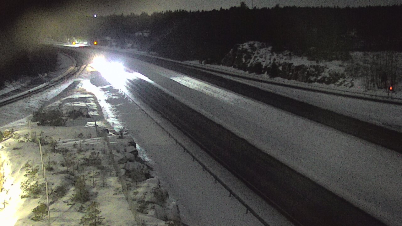 Kelikamerat Kuva Tie 1 Paimio, Pitkäporras, Paimio, Varsinais-Suomi