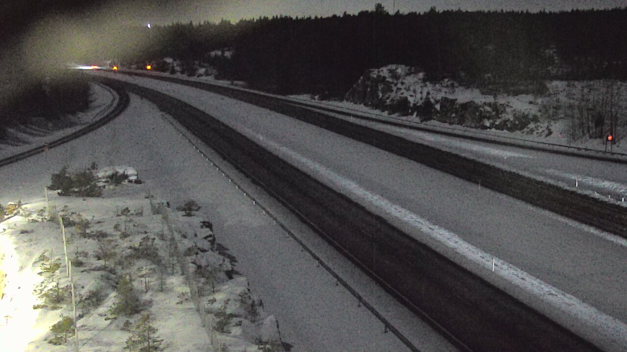 Kelikamerat Kuva Tie 1 Paimio, Pitkäporras, Paimio, Varsinais-Suomi