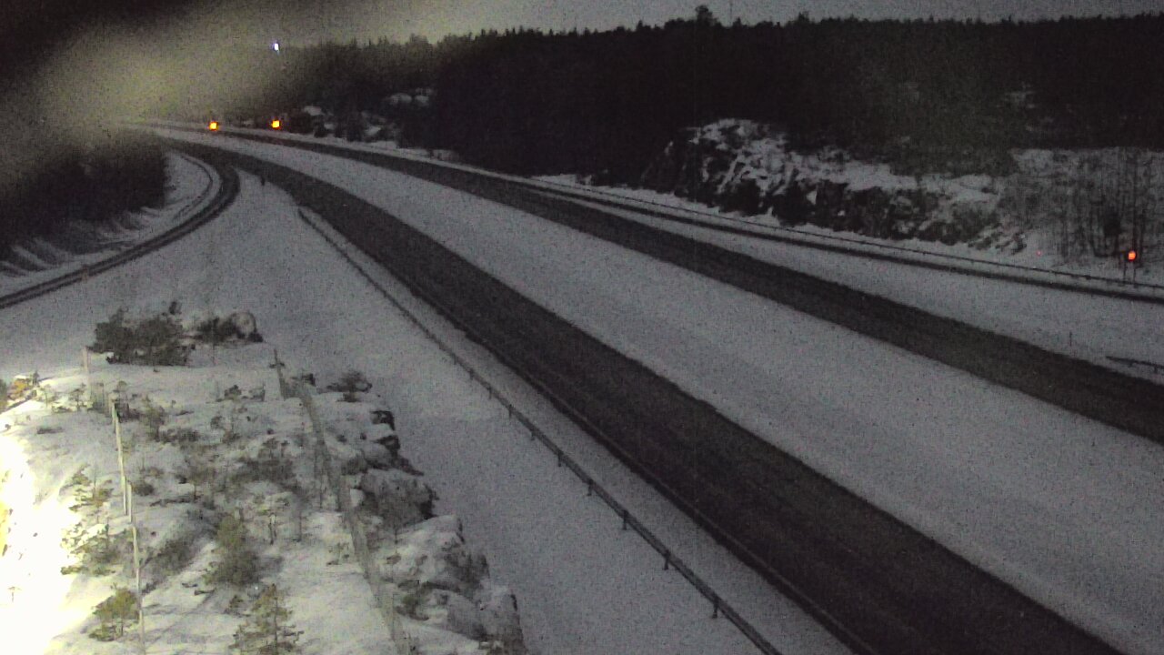 Kelikamerat Kuva Tie 1 Paimio, Pitkäporras, Paimio, Varsinais-Suomi