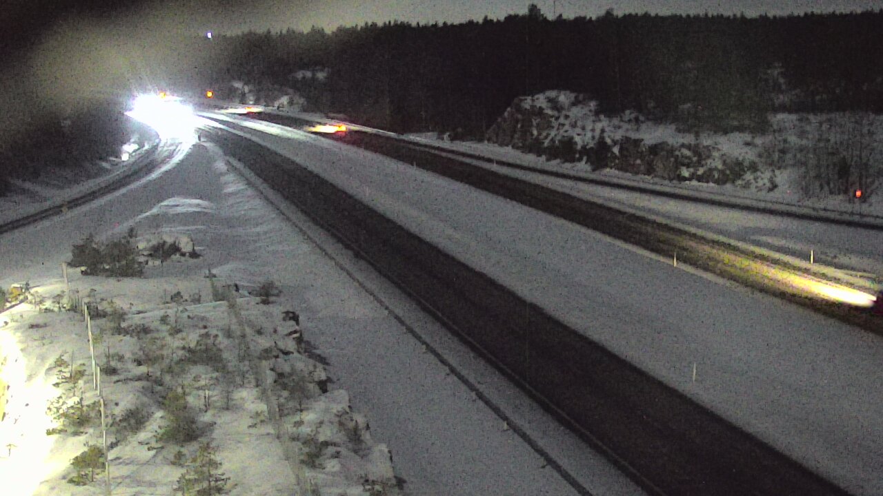 Kelikamerat Kuva Tie 1 Paimio, Pitkäporras, Paimio, Varsinais-Suomi