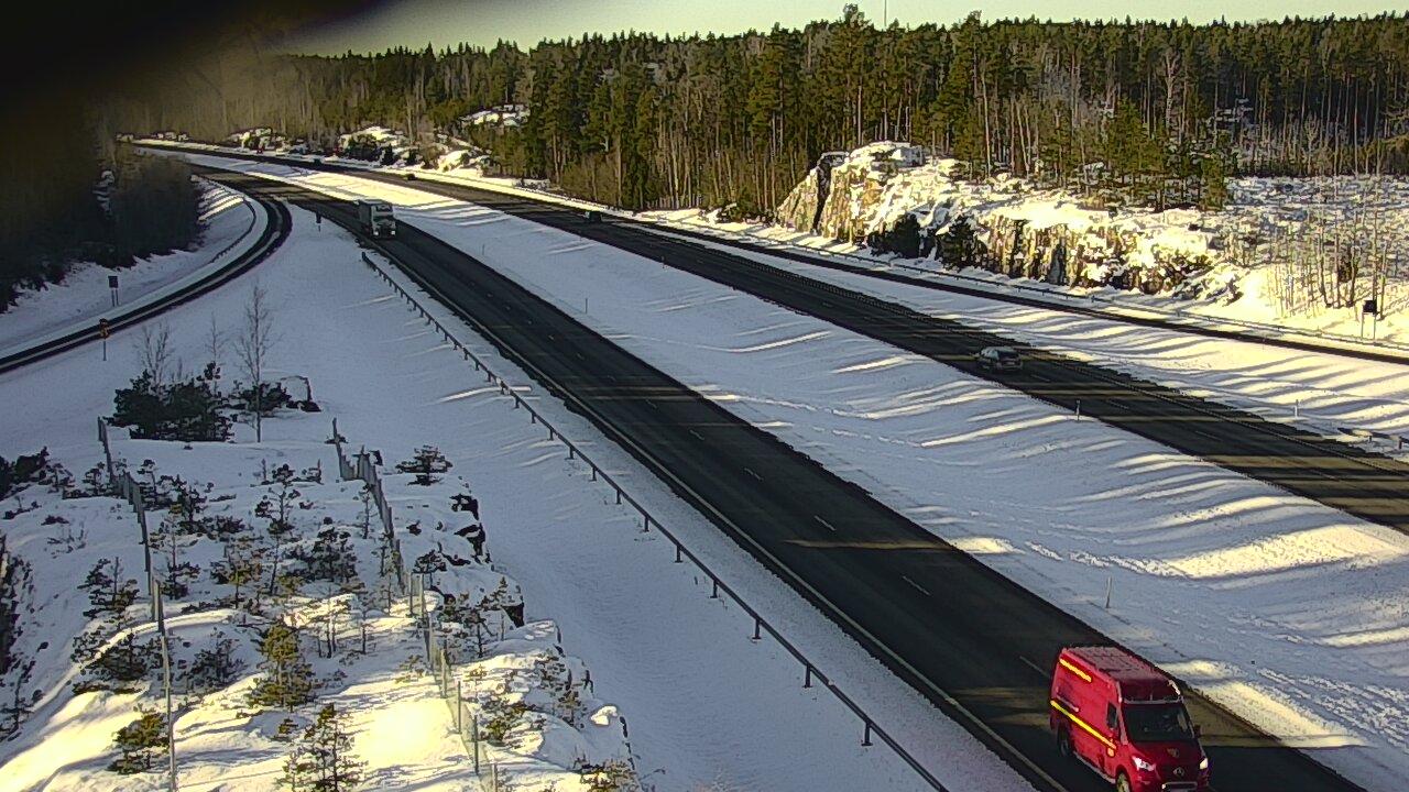 Weather Camera Image Road 1 Paimio, Pitkäporras, Paimio, Varsinais-Suomi