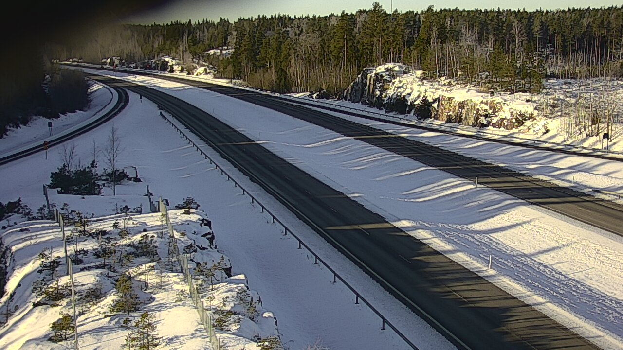 Weather Camera Image Road 1 Paimio, Pitkäporras, Paimio, Varsinais-Suomi