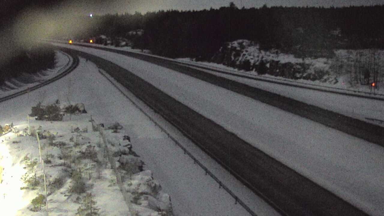 Kelikamerat Kuva Tie 1 Paimio, Pitkäporras, Paimio, Varsinais-Suomi