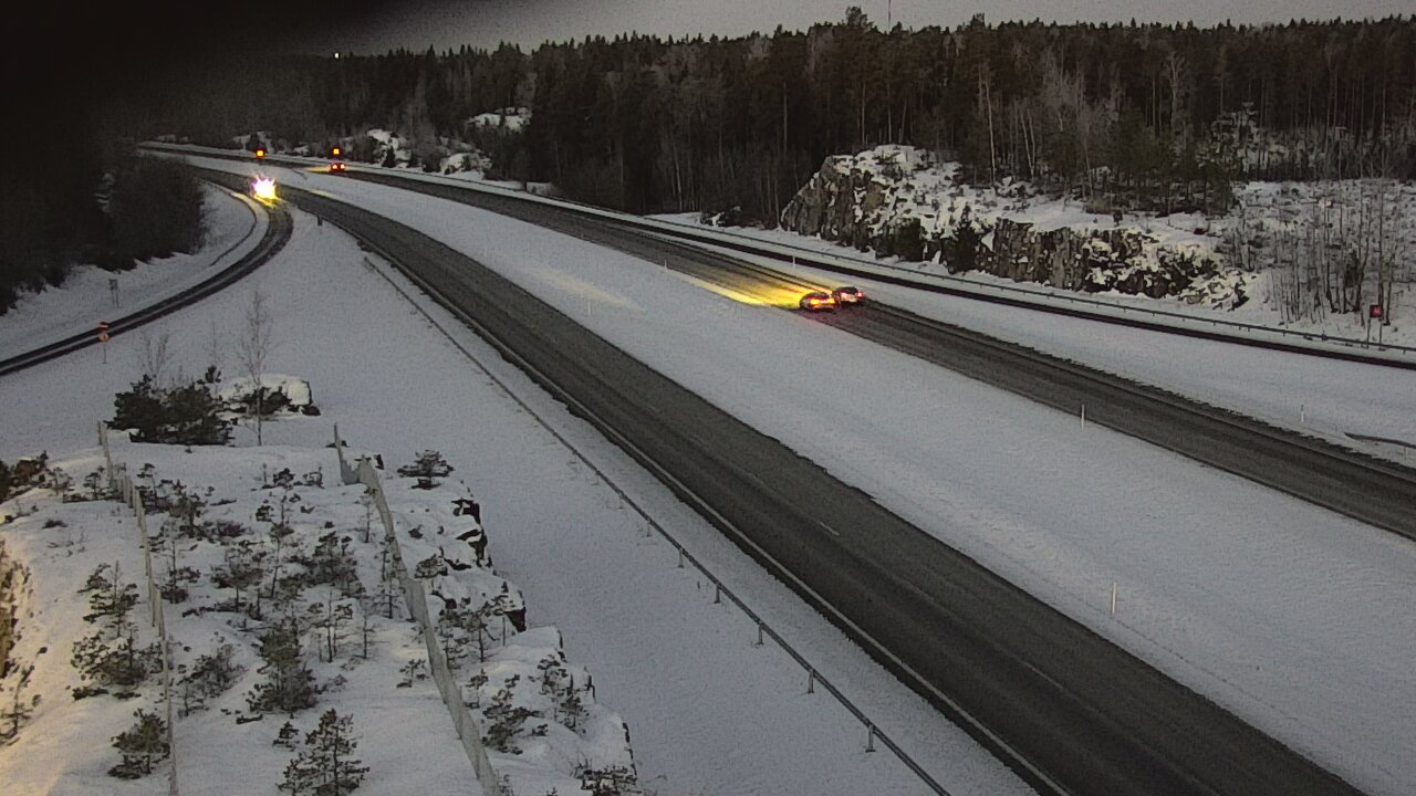 Kelikamerat Kuva Tie 1 Paimio, Pitkäporras, Paimio, Varsinais-Suomi