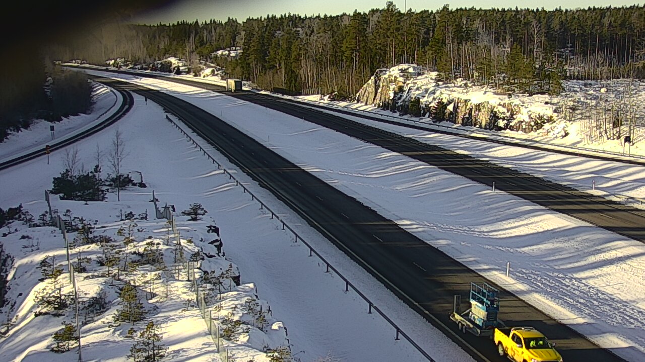Weather Camera Image Road 1 Paimio, Pitkäporras, Paimio, Varsinais-Suomi