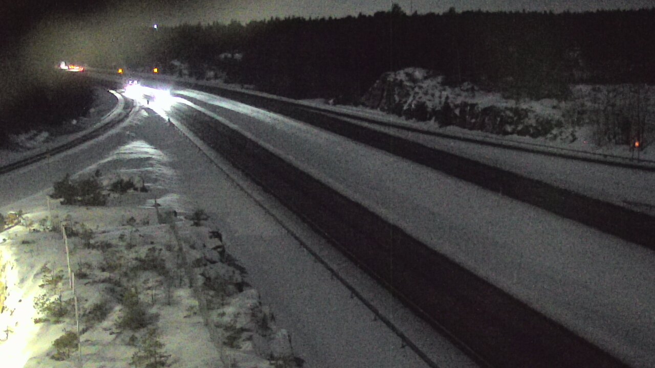 Kelikamerat Kuva Tie 1 Paimio, Pitkäporras, Paimio, Varsinais-Suomi