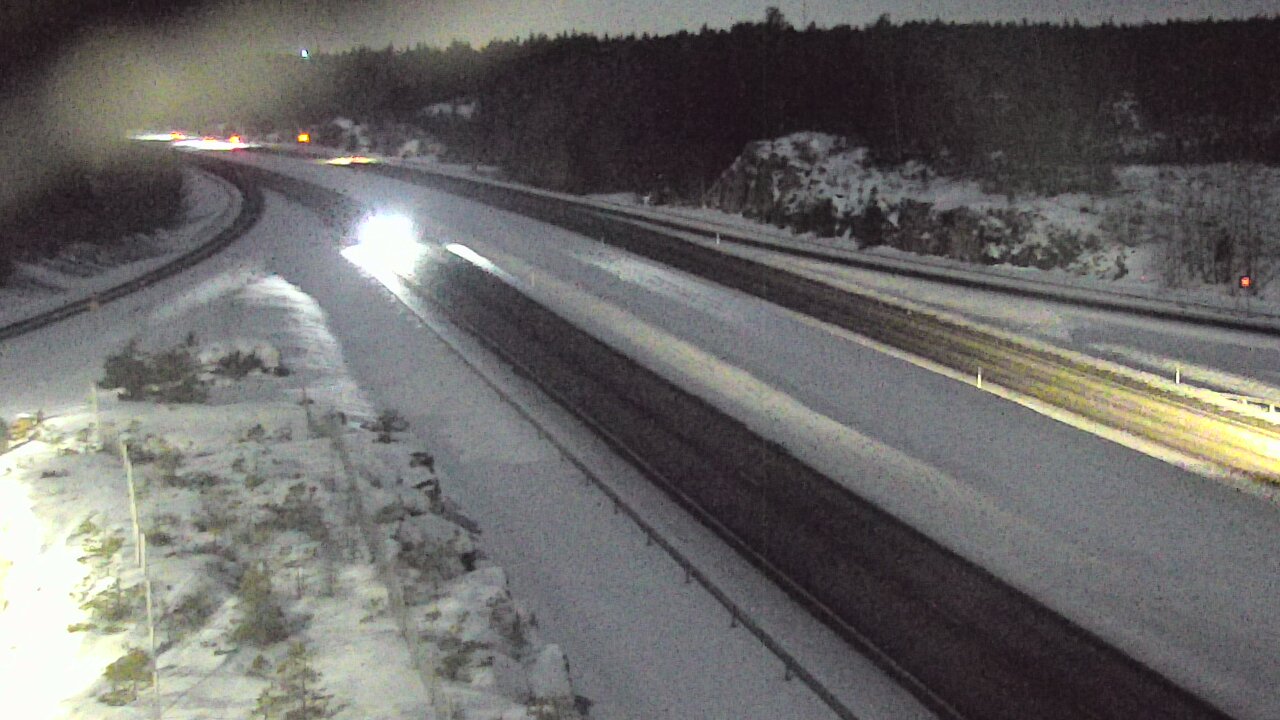 Kelikamerat Kuva Tie 1 Paimio, Pitkäporras, Paimio, Varsinais-Suomi