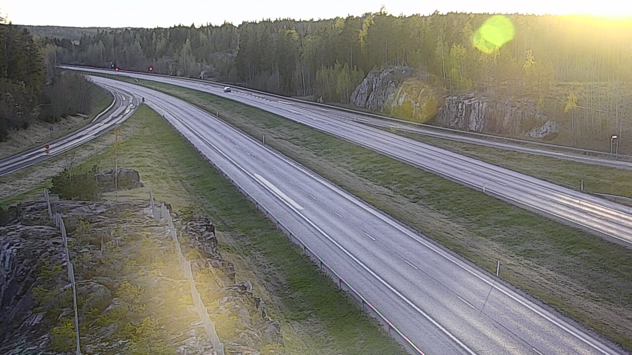 Weather Camera Image Road 1 Paimio, Pitkäporras, Paimio, Varsinais-Suomi