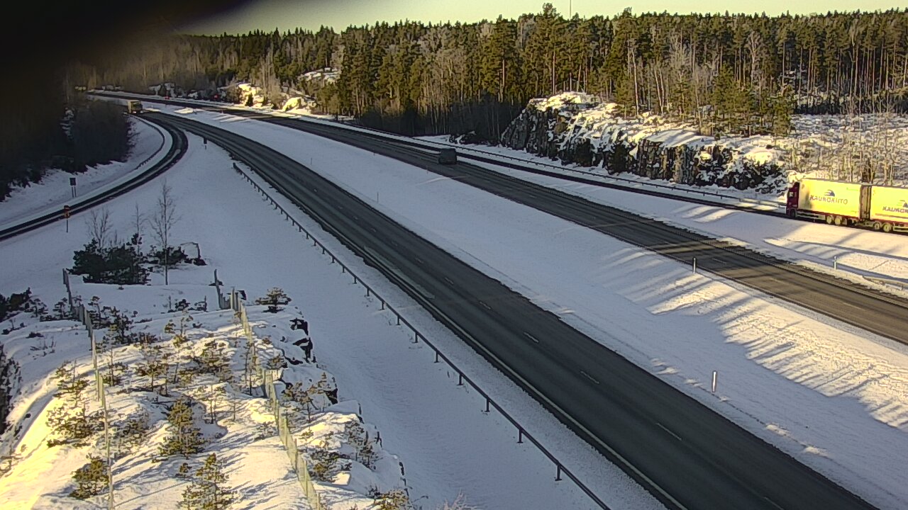 Kelikamerat Kuva Tie 1 Paimio, Pitkäporras, Paimio, Varsinais-Suomi