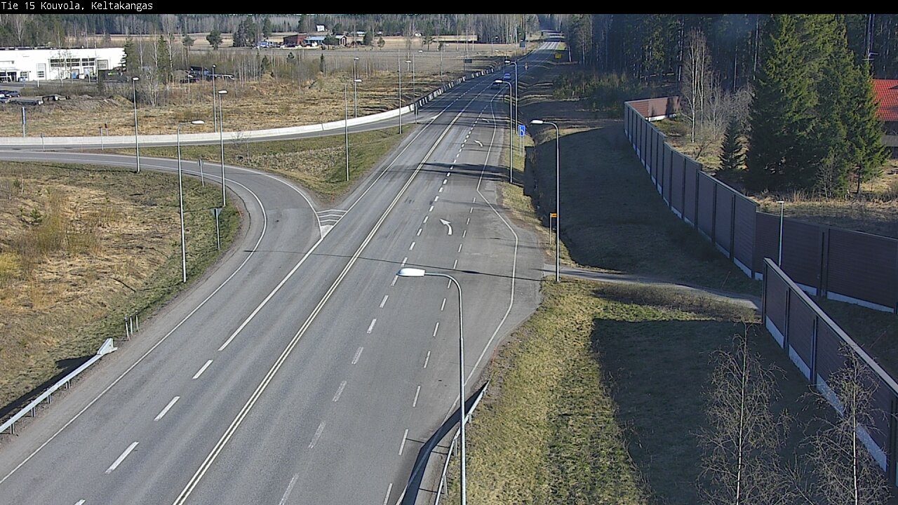 Weather Camera Image Väg 15 Kouvola, Keltakangas, Kouvola, Kymenlaakso