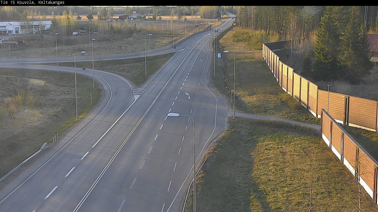 Weather Camera Image Väg 15 Kouvola, Keltakangas, Kouvola, Kymenlaakso
