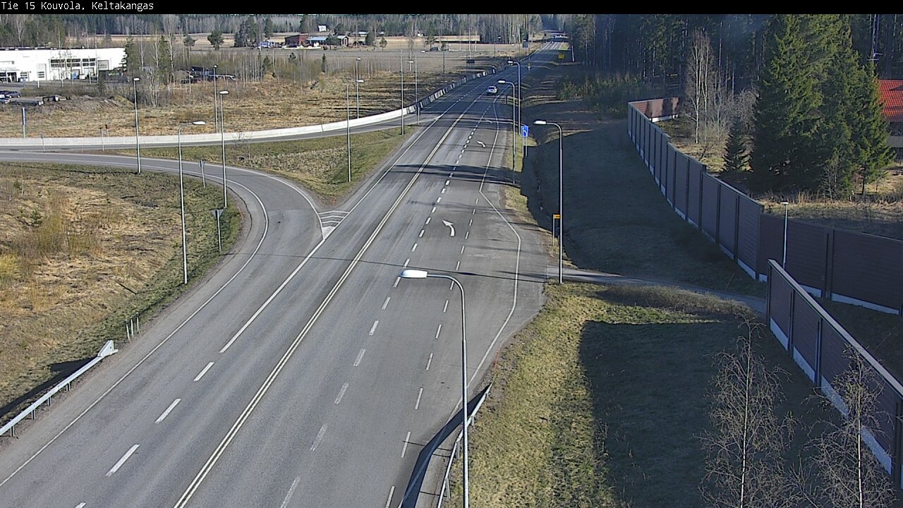 Weather Camera Image Väg 15 Kouvola, Keltakangas, Kouvola, Kymenlaakso