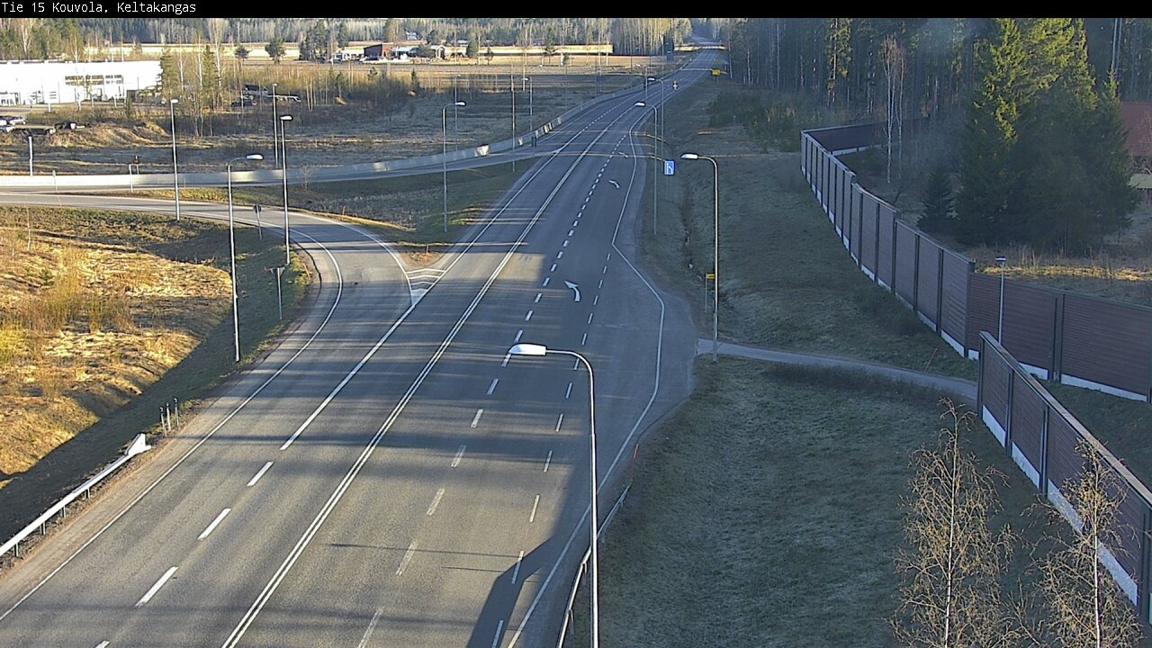 Weather Camera Image Väg 15 Kouvola, Keltakangas, Kouvola, Kymenlaakso