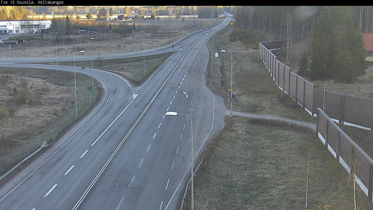 Weather Camera Image Väg 15 Kouvola, Keltakangas, Kouvola, Kymenlaakso