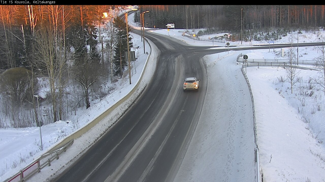 Weather Camera Image Road 15 Kouvola, Keltakangas, Kouvola, Kymenlaakso