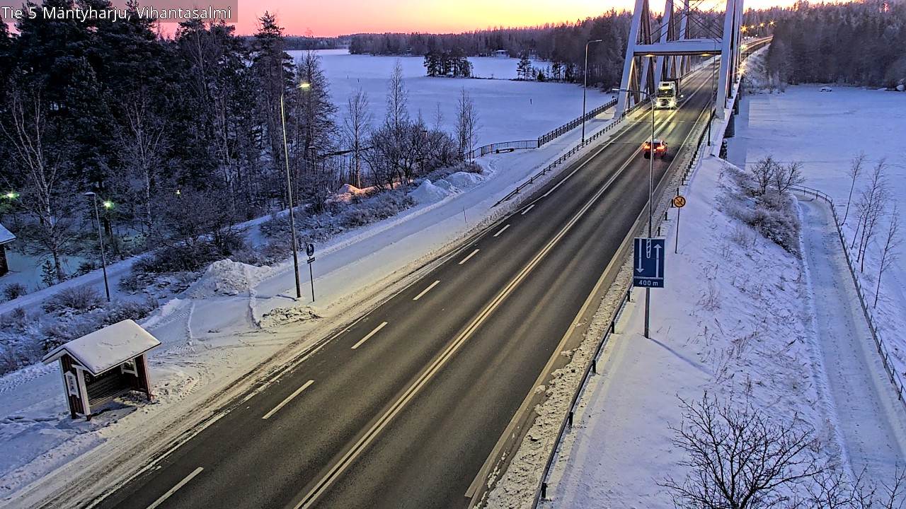 Weather Camera Image Väg 5 Mäntyharju, Vihantasal, Mäntyharju, Etelä-Savo