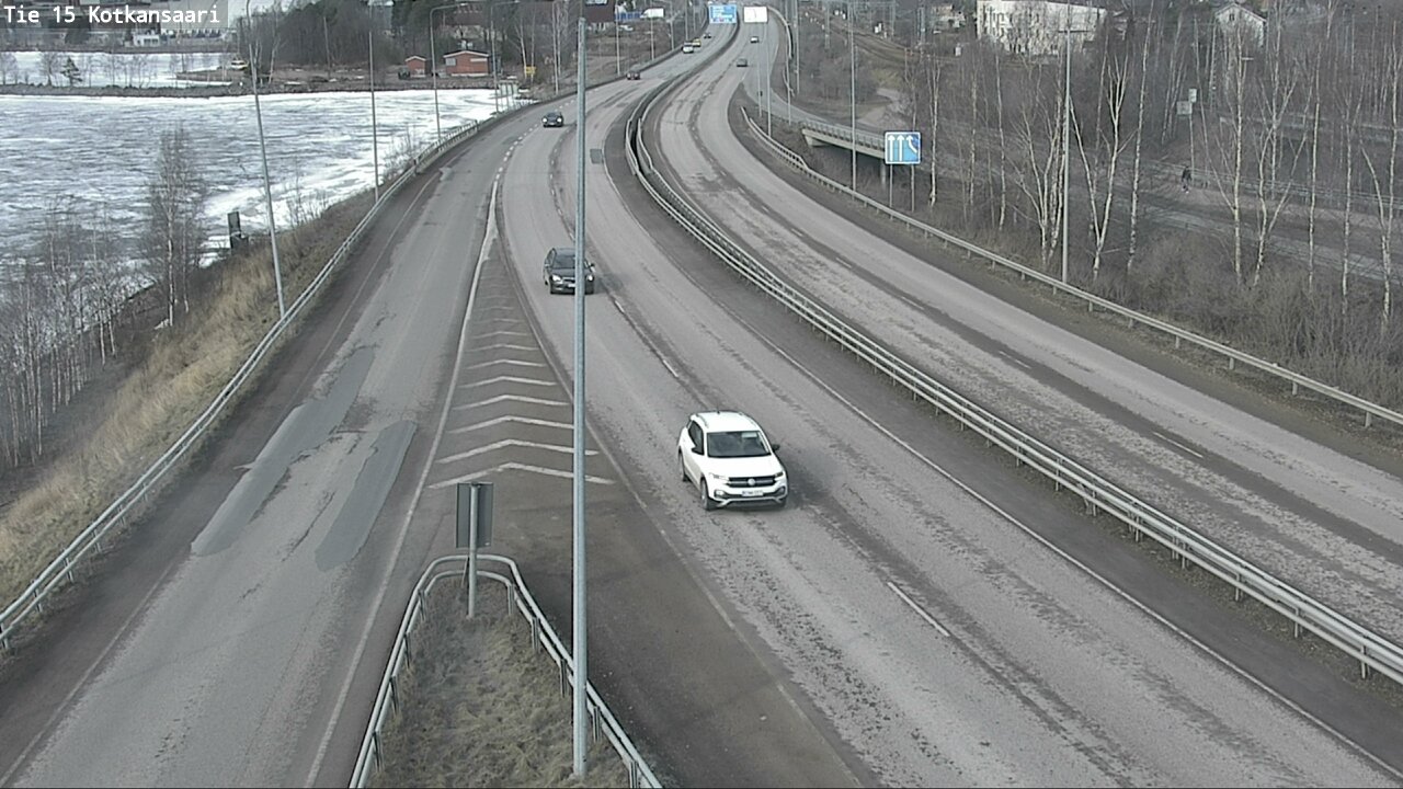 Weather Camera Image Väg 15 Kotka, Kotkansaari, Kotka, Kymenlaakso