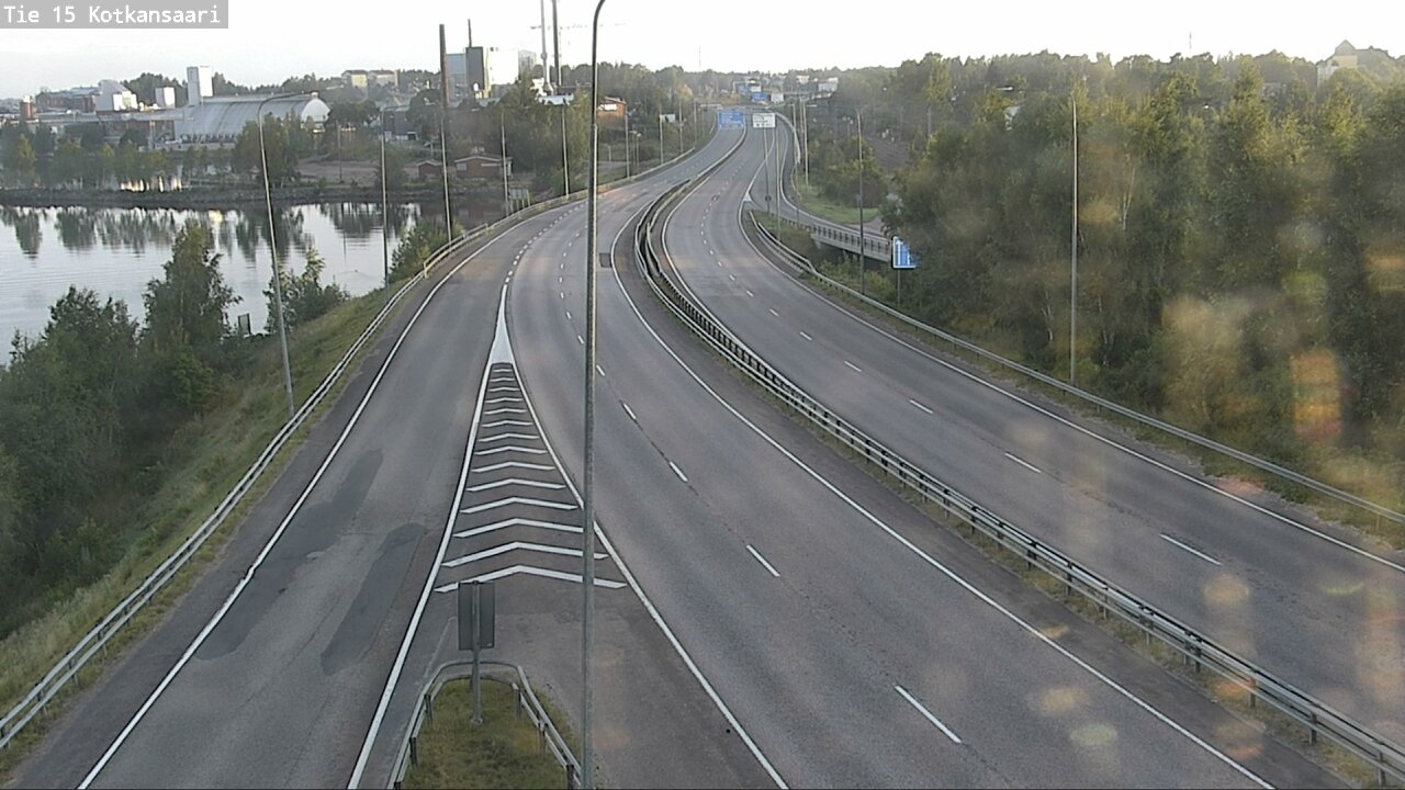 Weather Camera Image Väg 15 Kotka, Kotkansaari, Kotka, Kymenlaakso