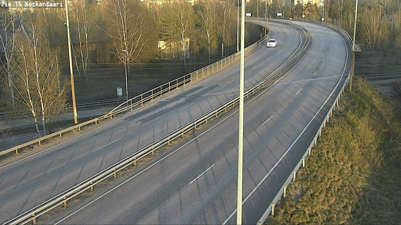 Weather Camera Image Väg 15 Kotka, Kotkansaari, Kotka, Kymenlaakso