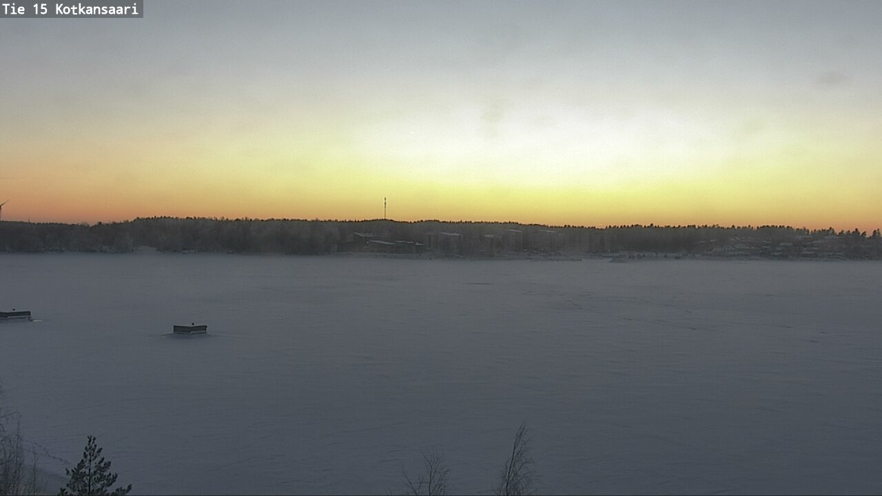 Weather Camera Image Väg 15 Kotka, Kotkansaari, Kotka, Kymenlaakso