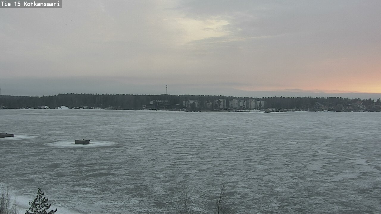 Weather Camera Image Väg 15 Kotka, Kotkansaari, Kotka, Kymenlaakso
