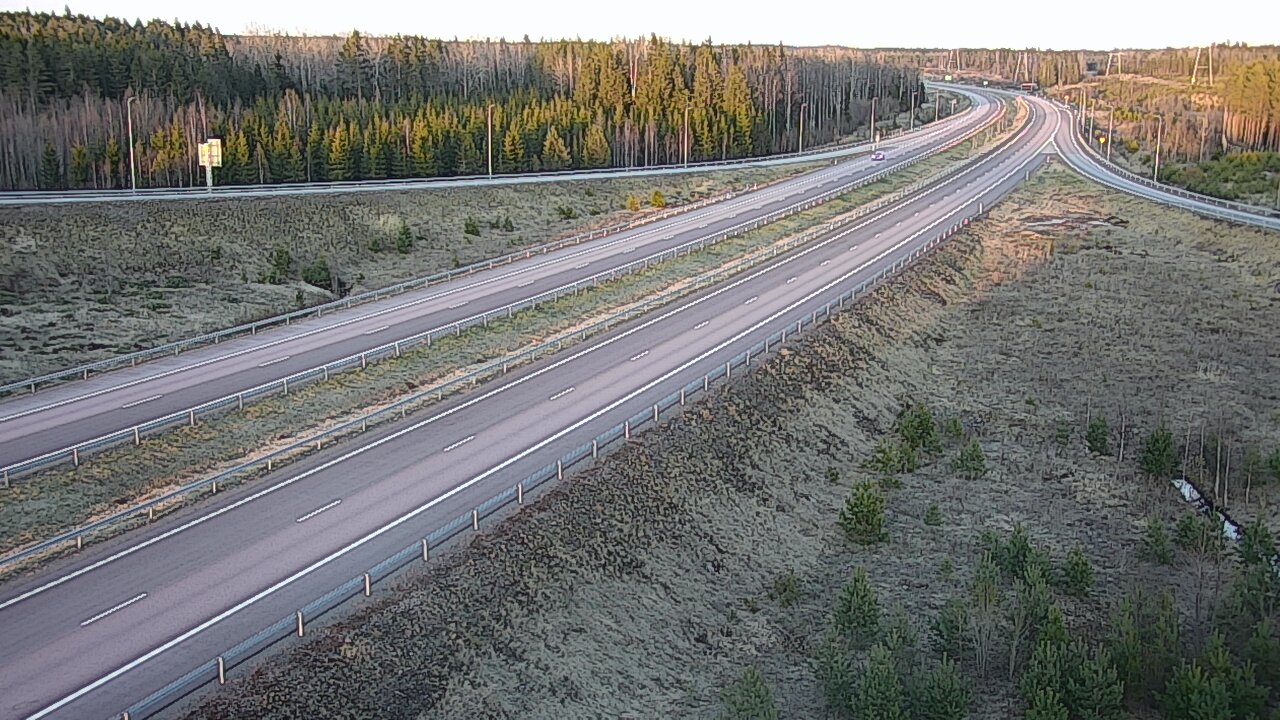 Weather Camera Image Väg 7 Fredrikshamn, Lelu, Hamina, Kymenlaakso