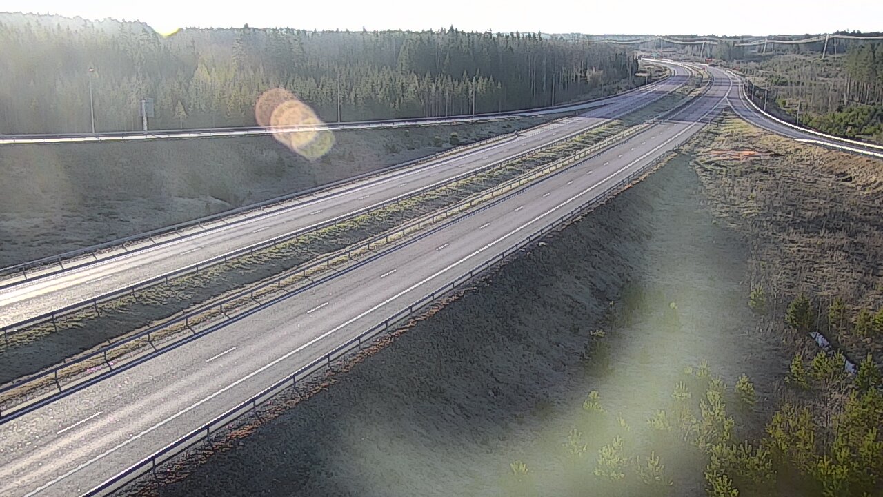Weather Camera Image Väg 7 Fredrikshamn, Lelu, Hamina, Kymenlaakso