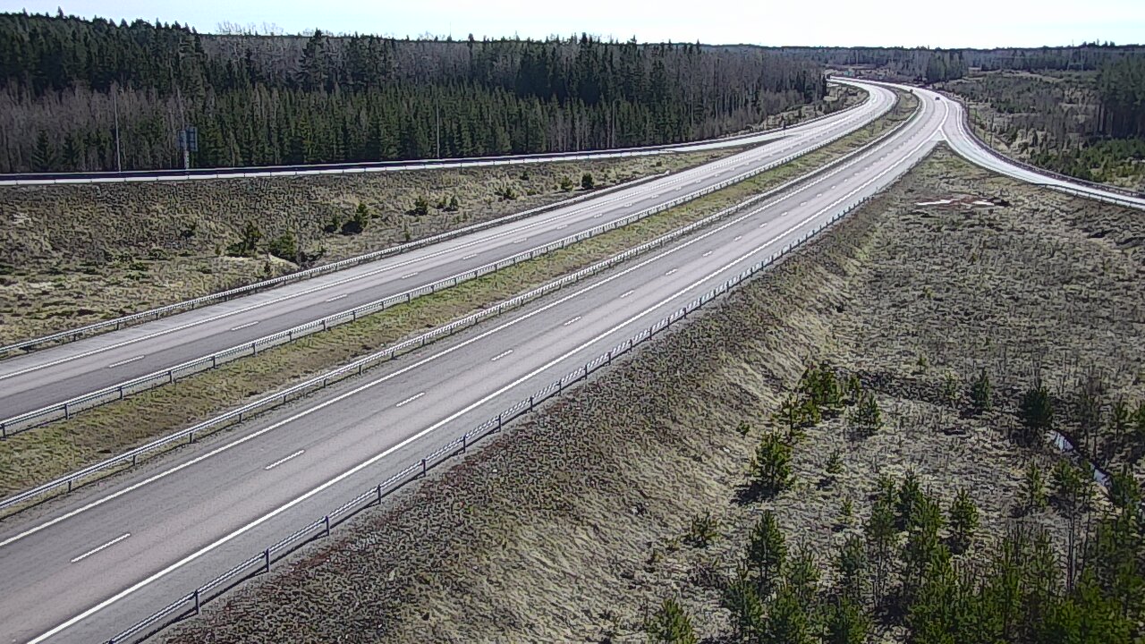 Weather Camera Image Väg 7 Fredrikshamn, Lelu, Hamina, Kymenlaakso