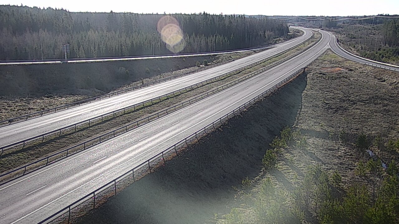 Weather Camera Image Väg 7 Fredrikshamn, Lelu, Hamina, Kymenlaakso