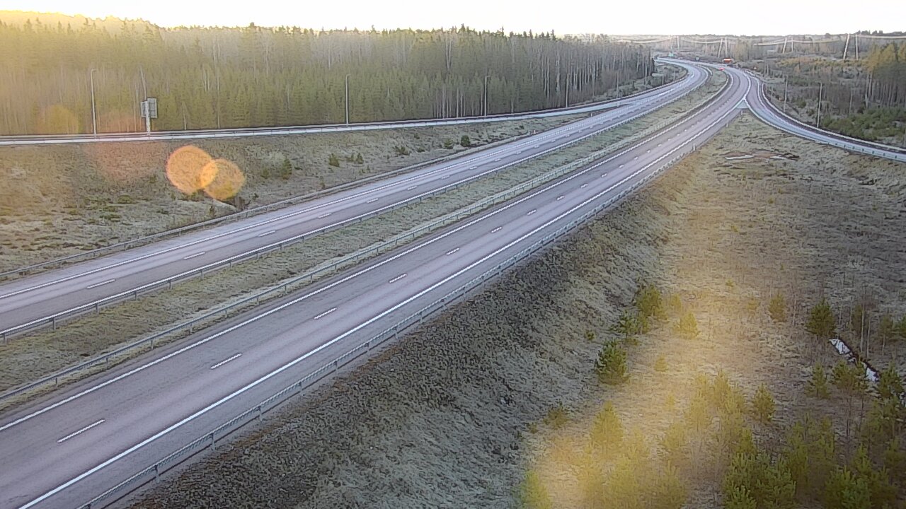 Weather Camera Image Väg 7 Fredrikshamn, Lelu, Hamina, Kymenlaakso