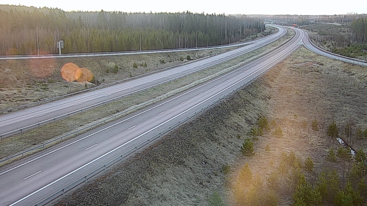 Weather Camera Image Väg 7 Fredrikshamn, Lelu, Hamina, Kymenlaakso