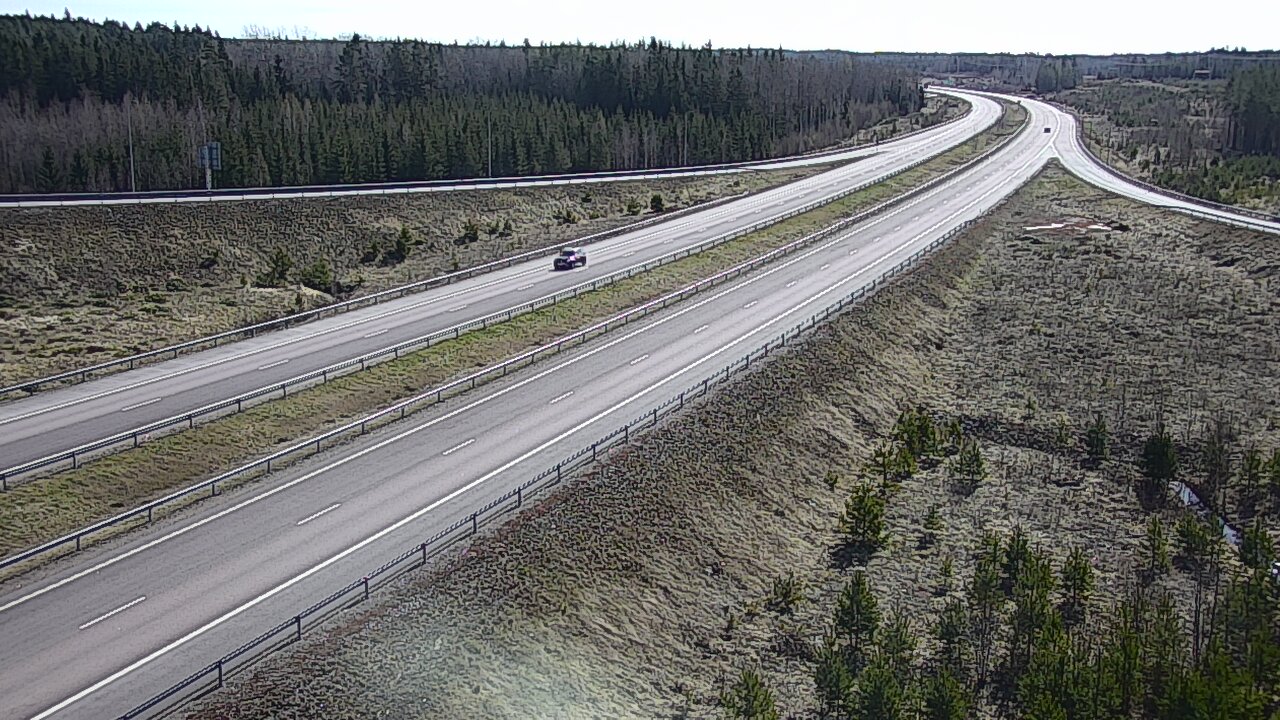 Weather Camera Image Väg 7 Fredrikshamn, Lelu, Hamina, Kymenlaakso