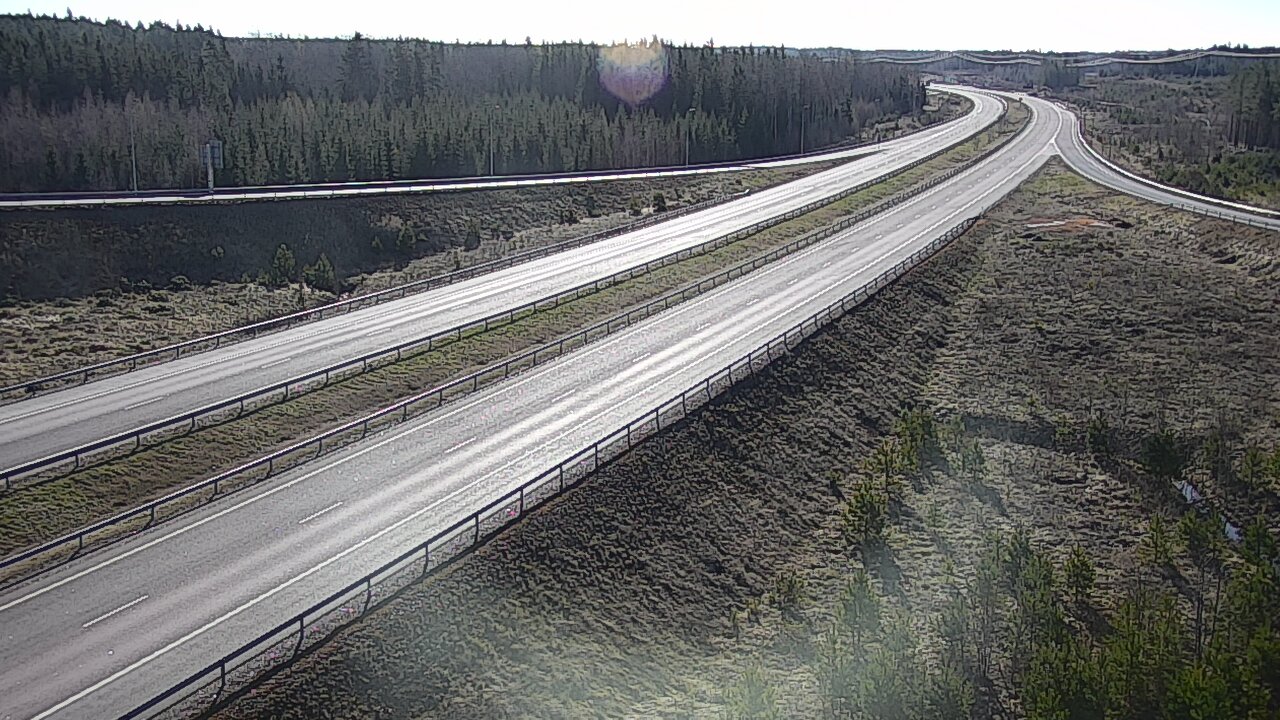 Weather Camera Image Väg 7 Fredrikshamn, Lelu, Hamina, Kymenlaakso
