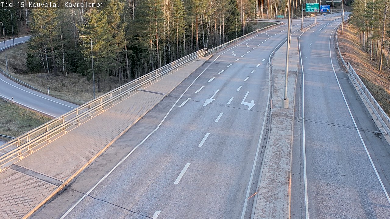 Weather Camera Image Road 15 Kouvola, Käyrälampi, Kouvola, Kymenlaakso
