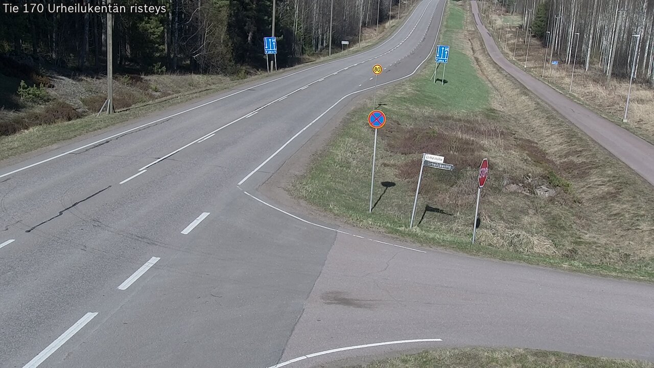 Weather Camera Image Väg 170 Vederlax Idrottsplatsen korsnin, Virolahti, Kymenlaakso