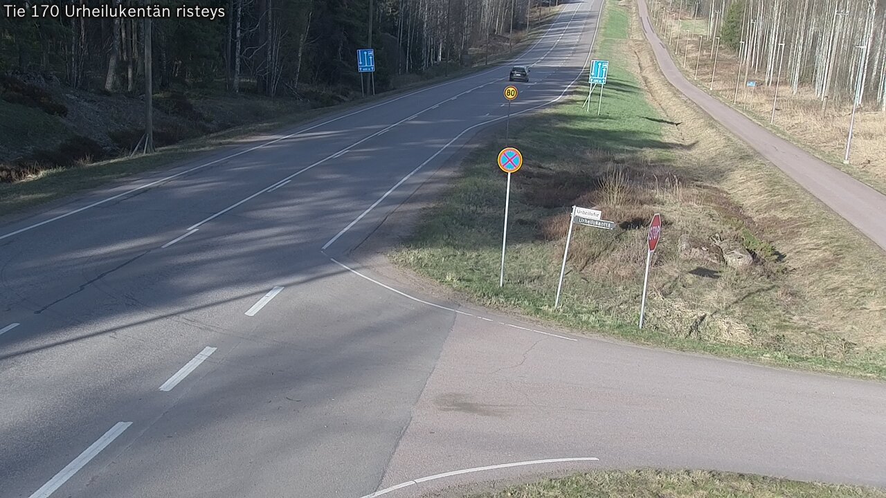 Weather Camera Image Väg 170 Vederlax Idrottsplatsen korsnin, Virolahti, Kymenlaakso