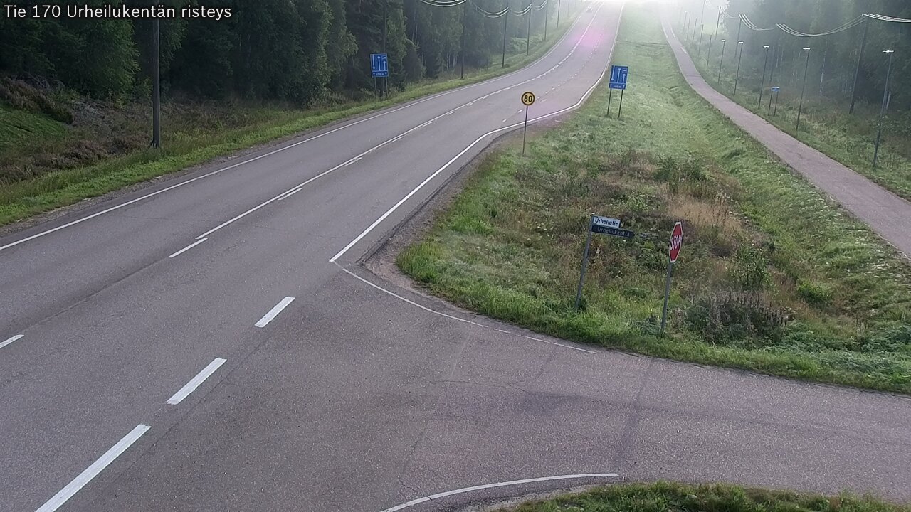 Weather Camera Image Väg 170 Vederlax Idrottsplatsen korsnin, Virolahti, Kymenlaakso