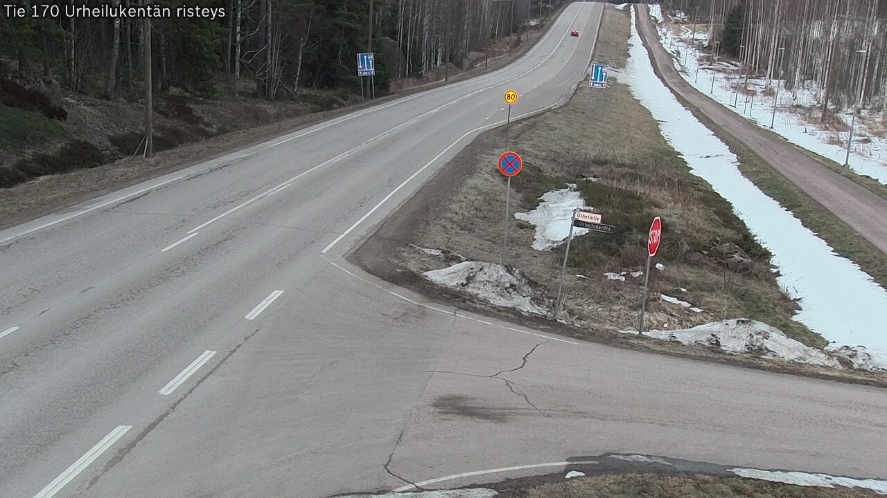 Weather Camera Image Road 170 Virolahti Sports field crossing, Virolahti, Kymenlaakso