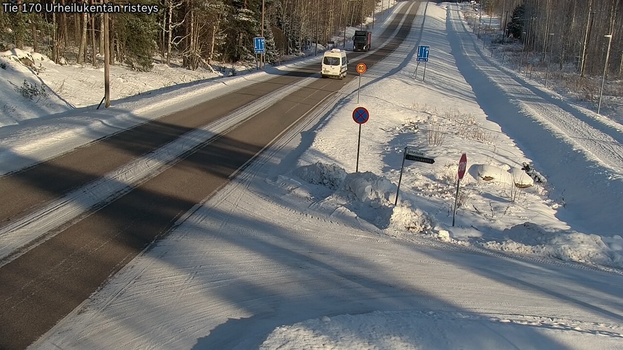 Weather Camera Image Road 170 Virolahti Sports field crossing, Virolahti, Kymenlaakso