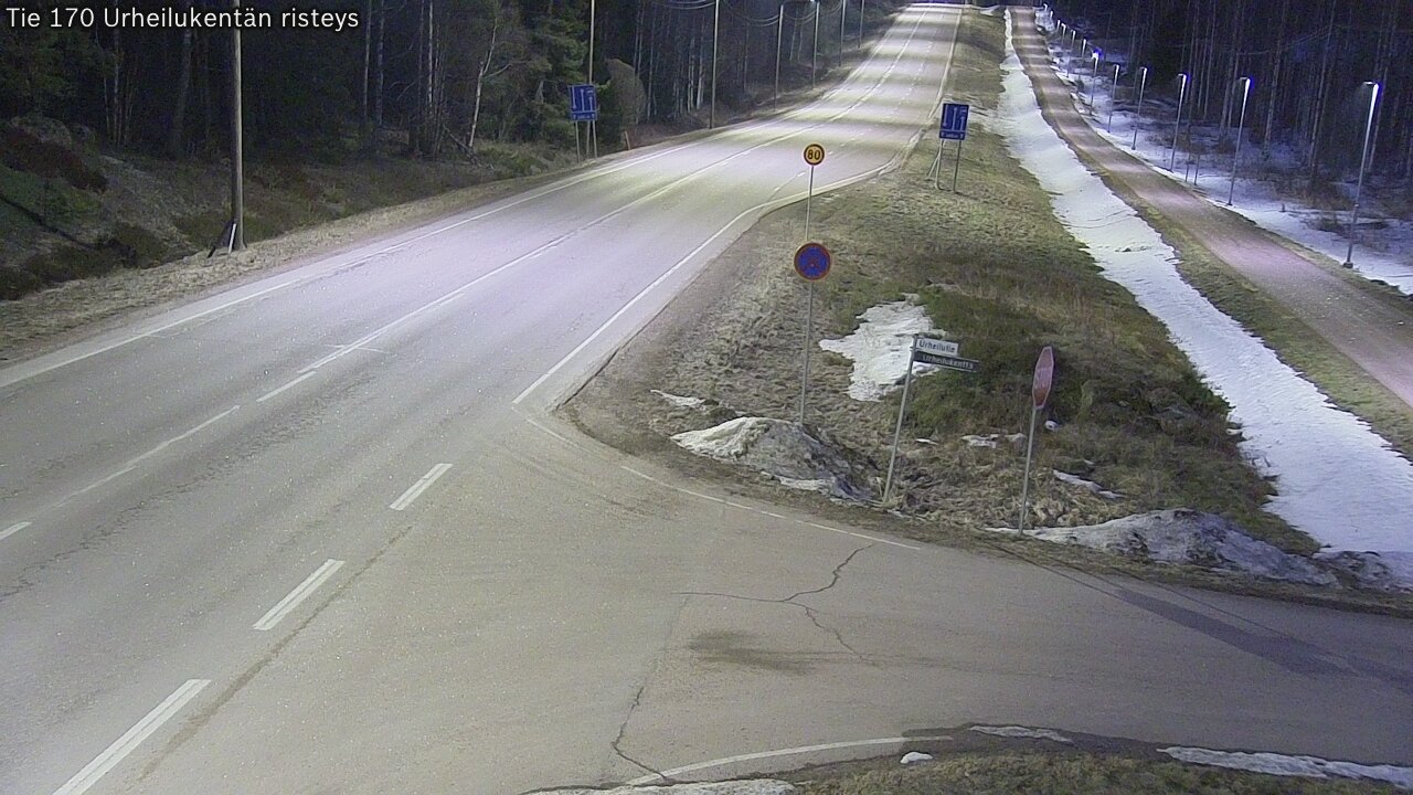 Weather Camera Image Road 170 Virolahti Sports field crossing, Virolahti, Kymenlaakso