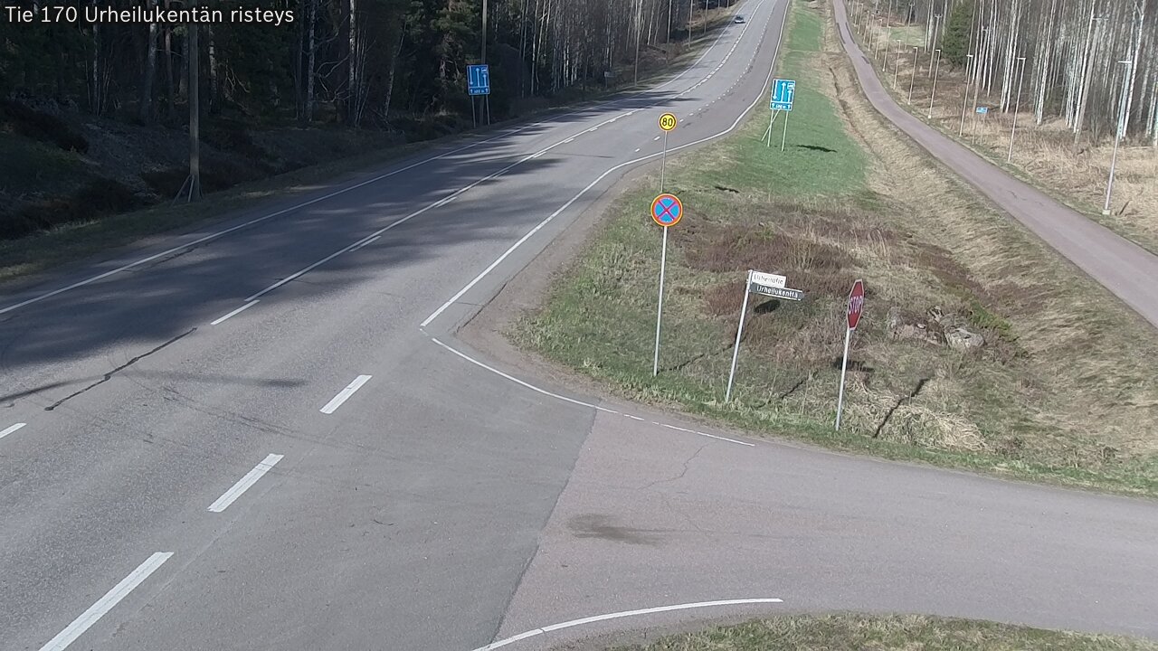 Weather Camera Image Väg 170 Vederlax Idrottsplatsen korsnin, Virolahti, Kymenlaakso