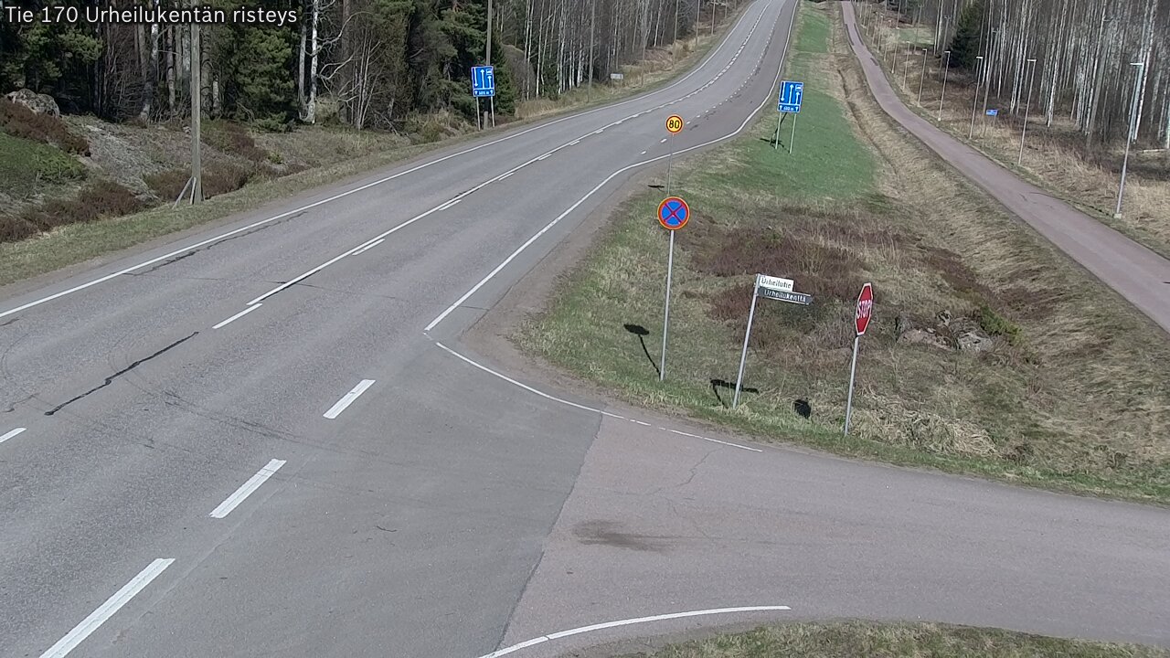 Weather Camera Image Väg 170 Vederlax Idrottsplatsen korsnin, Virolahti, Kymenlaakso