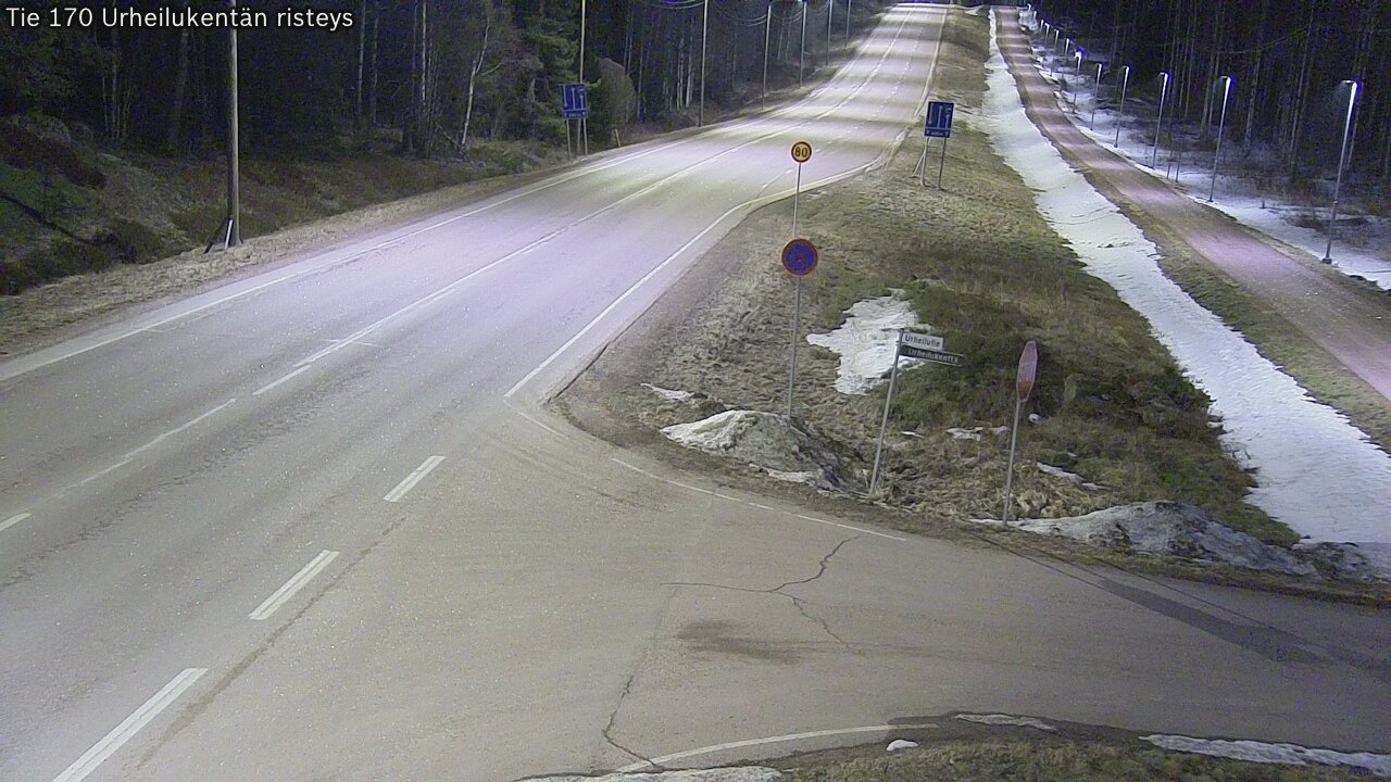 Weather Camera Image Road 170 Virolahti Sports field crossing, Virolahti, Kymenlaakso