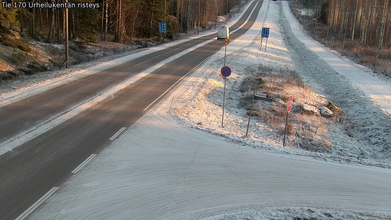 Kelikamerat Kuva Tie 170 Virolahti Urheilukentän risteys, Virolahti, Kymenlaakso
