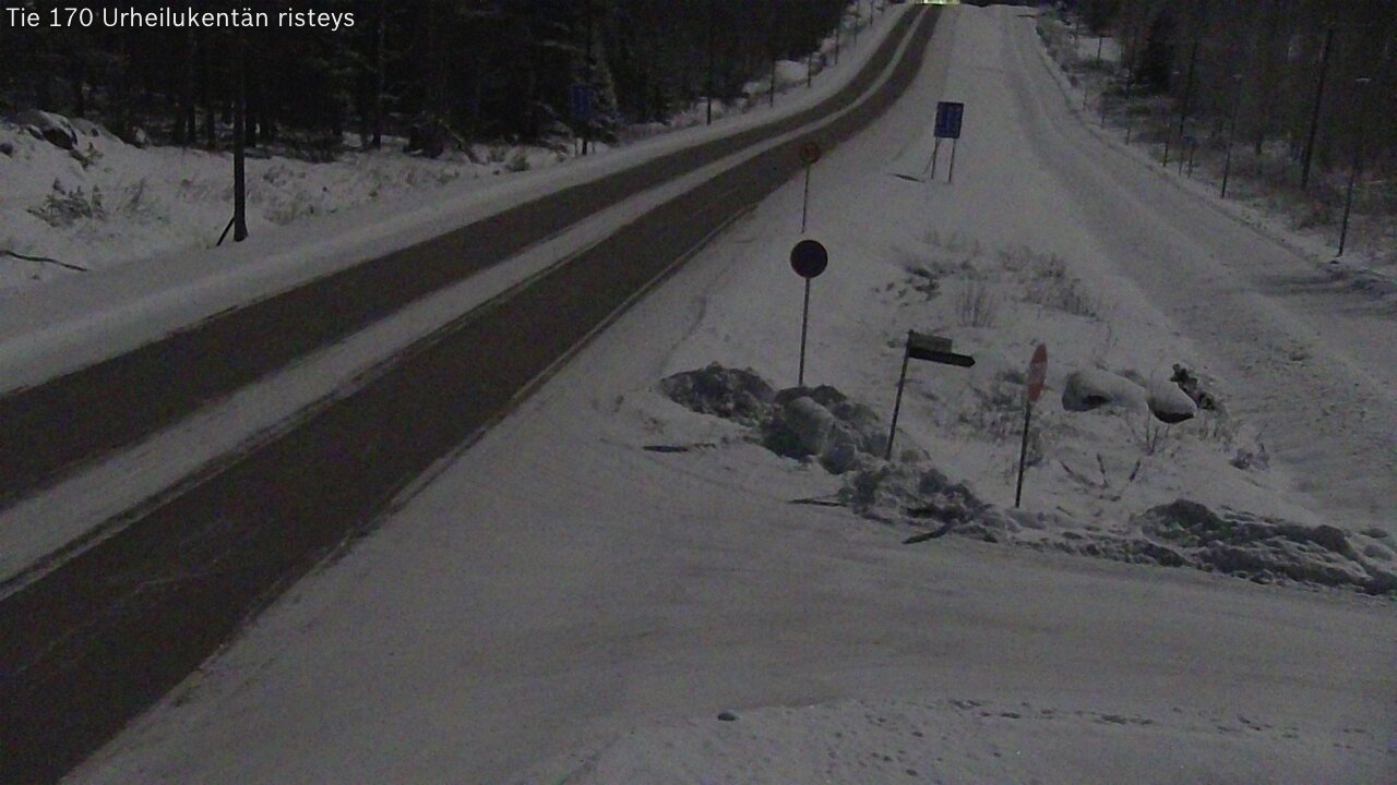 Weather Camera Image Road 170 Virolahti Sports field crossing, Virolahti, Kymenlaakso