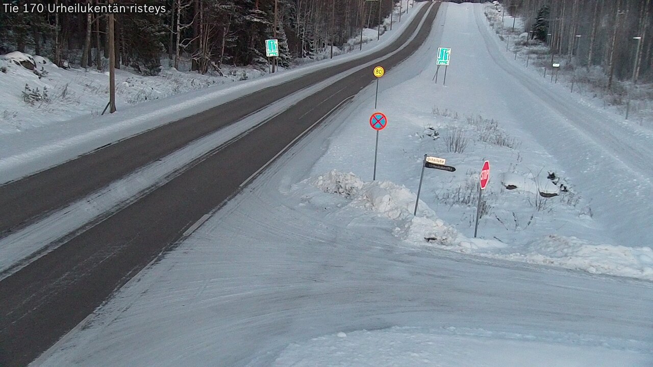 Weather Camera Image Road 170 Virolahti Sports field crossing, Virolahti, Kymenlaakso